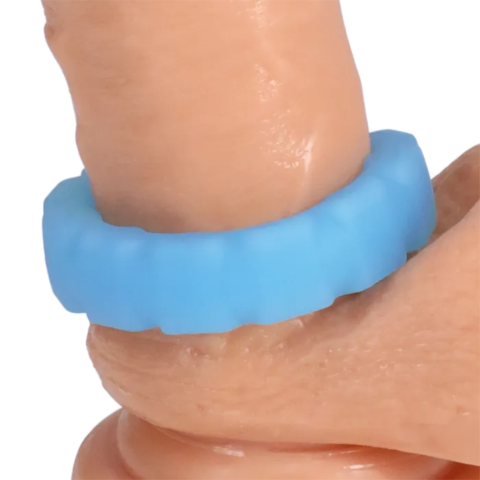 The Classics Rock Solid The Tire cockring blauw glow silicone