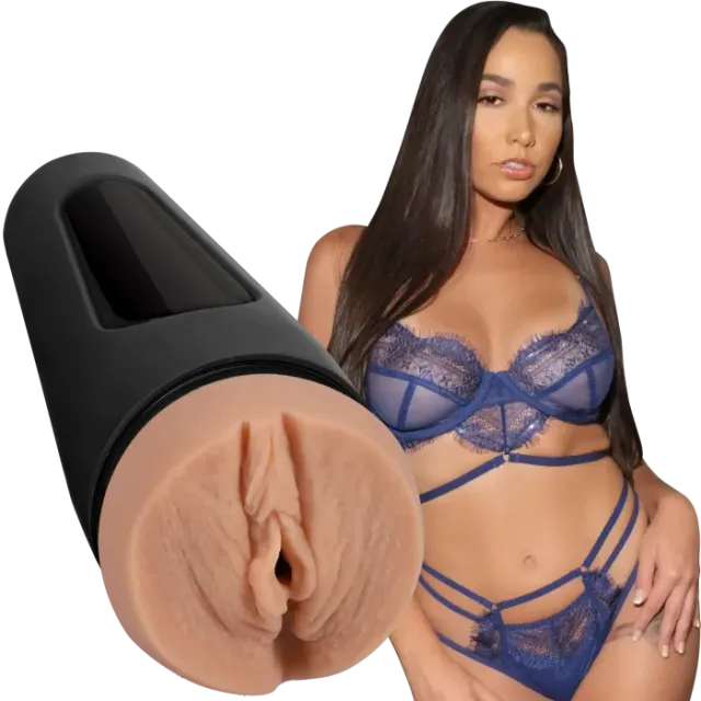 The Classics Main Squeeze Karlee Grey masturbator pussy