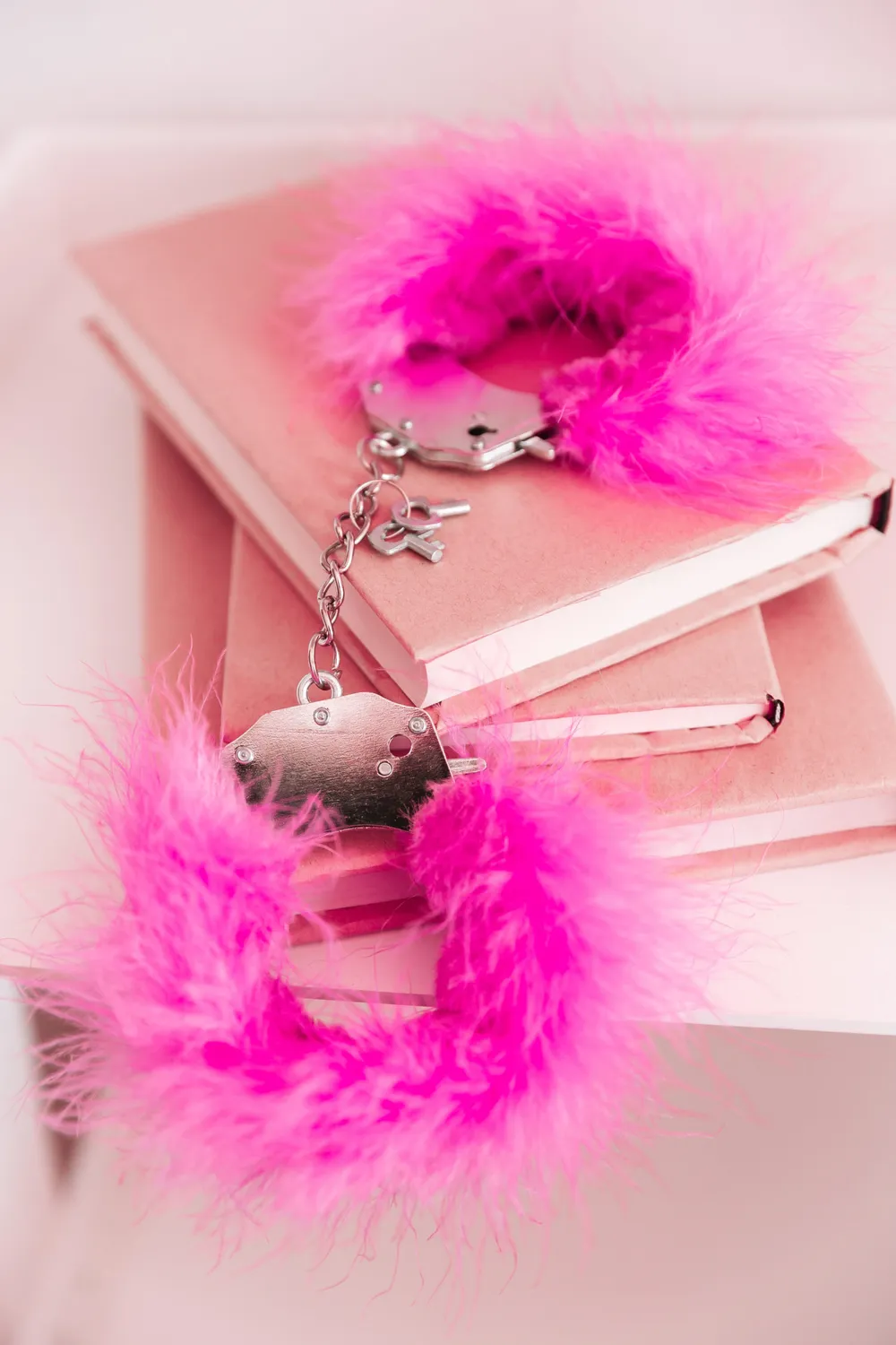 Adrien Lastic Menottes handboeien veren zacht
