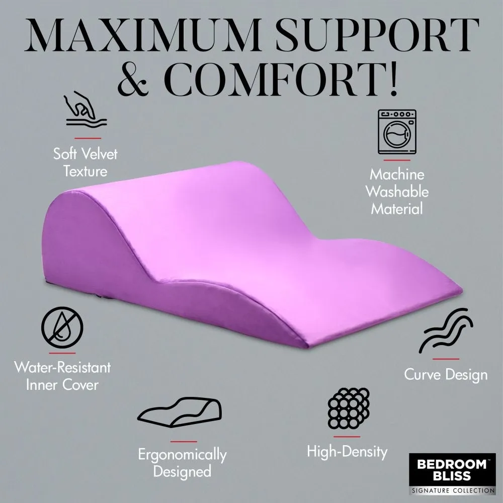 Bedroom Bliss Contoured Love Cushion Sekskussen Fluweel