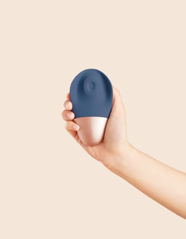 Deia The Arouser vibrator siliconen compact