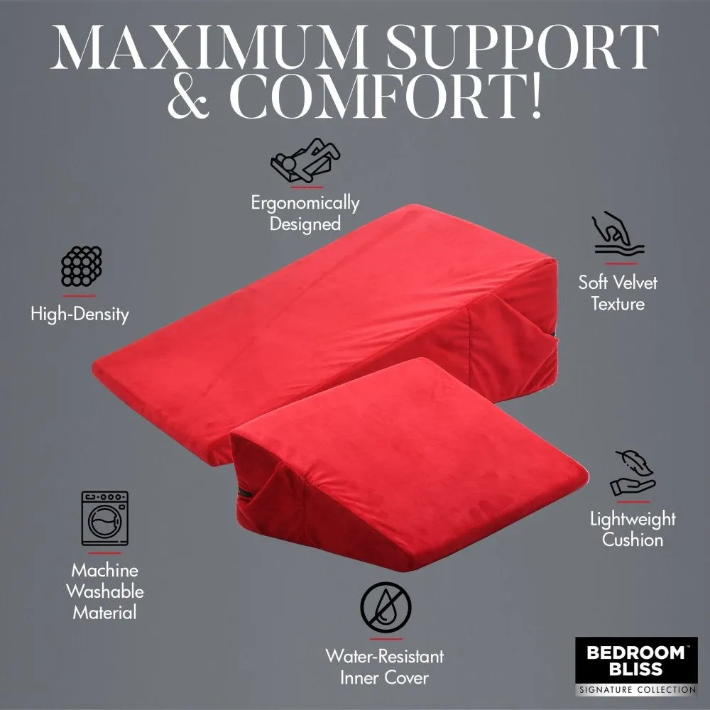 Bedroom Bliss Love Cushion Set wigkussens rood 2-delig
