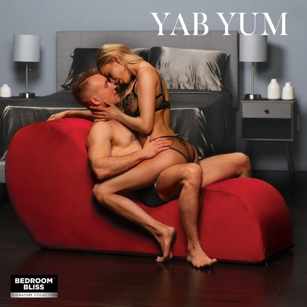 Bedroom Bliss The Love Couch seksbank rood met kussen