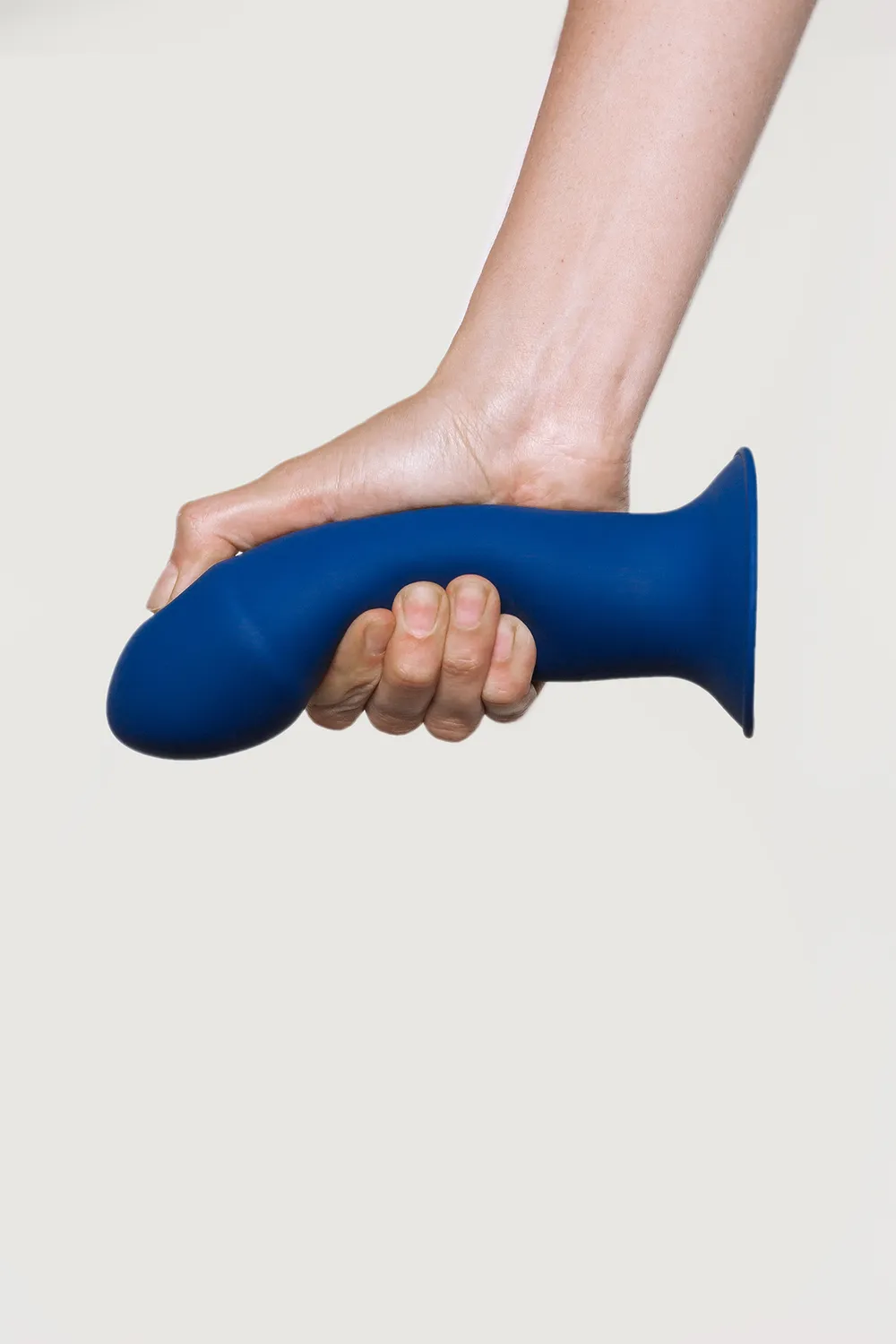 Adrien Lastic Hitsens 1 dildo met zuignap dual density