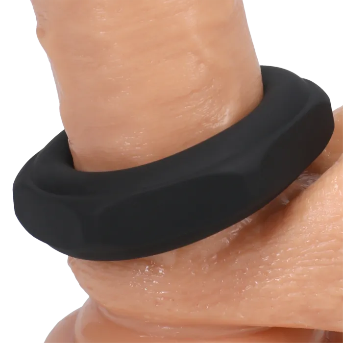 The Classics Rock Solid The Nutt cockring zwart siliconen