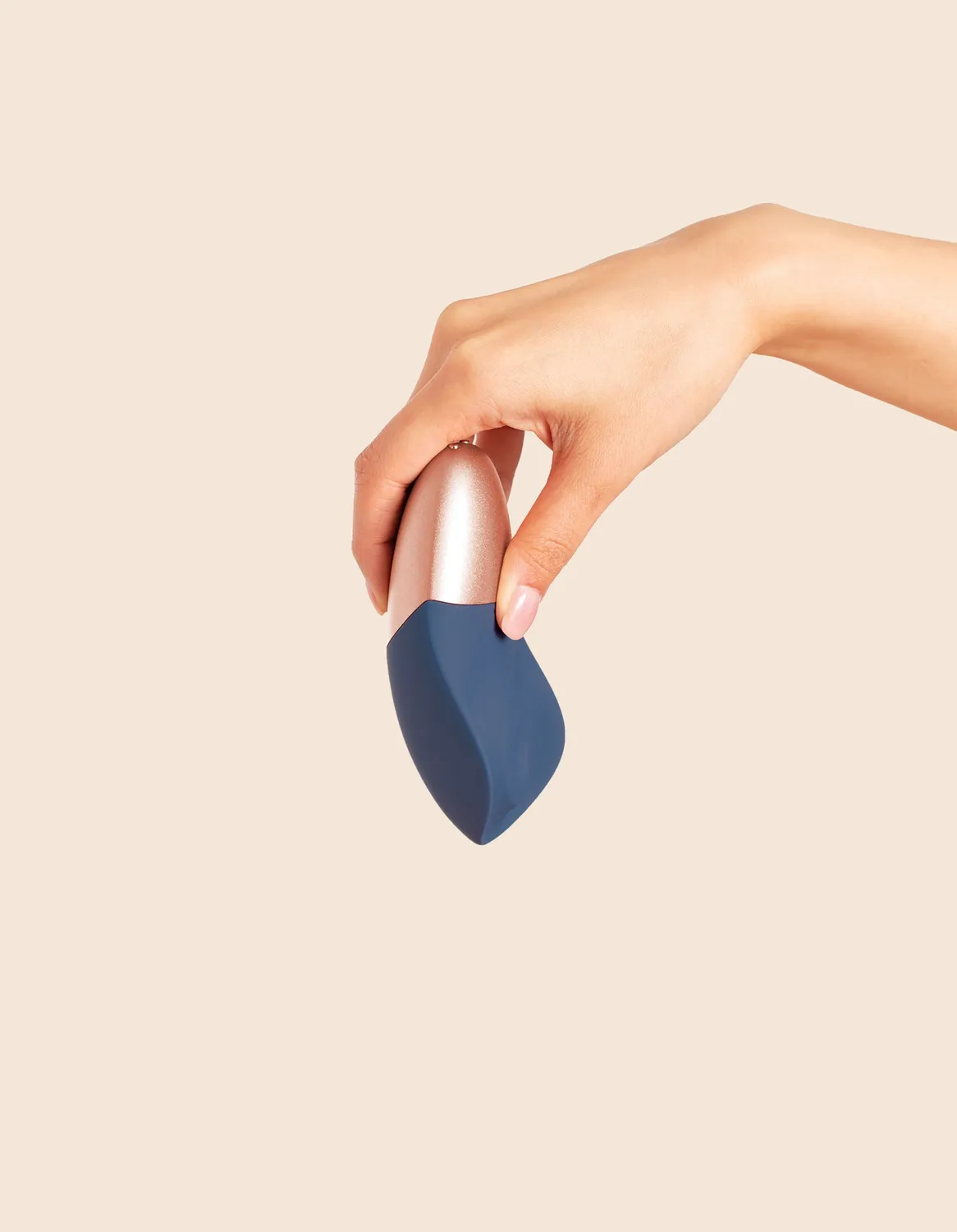 Deia The Arouser vibrator siliconen compact